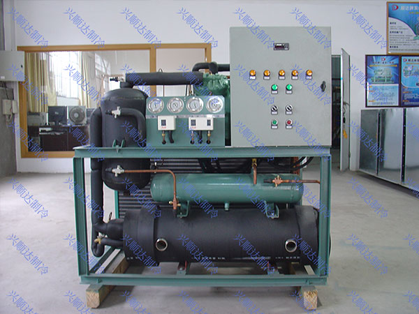 工業(yè)冷水機組節(jié)能方法分析 工業(yè)冷水機組節(jié)能方法分析